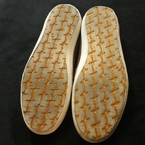 Frye men leather slip on. main image 4